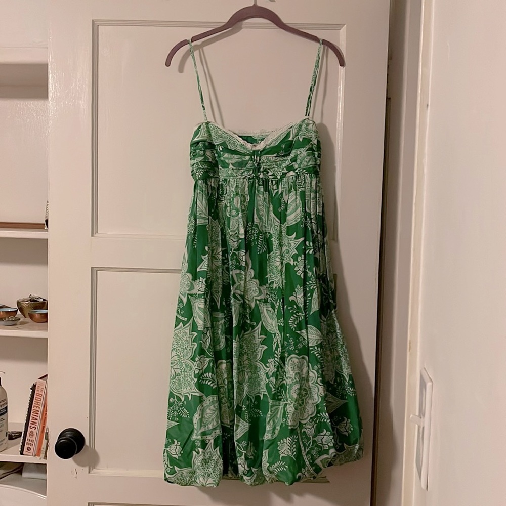 Zara: Green silk/cotton floral balloon hem dress | Small
